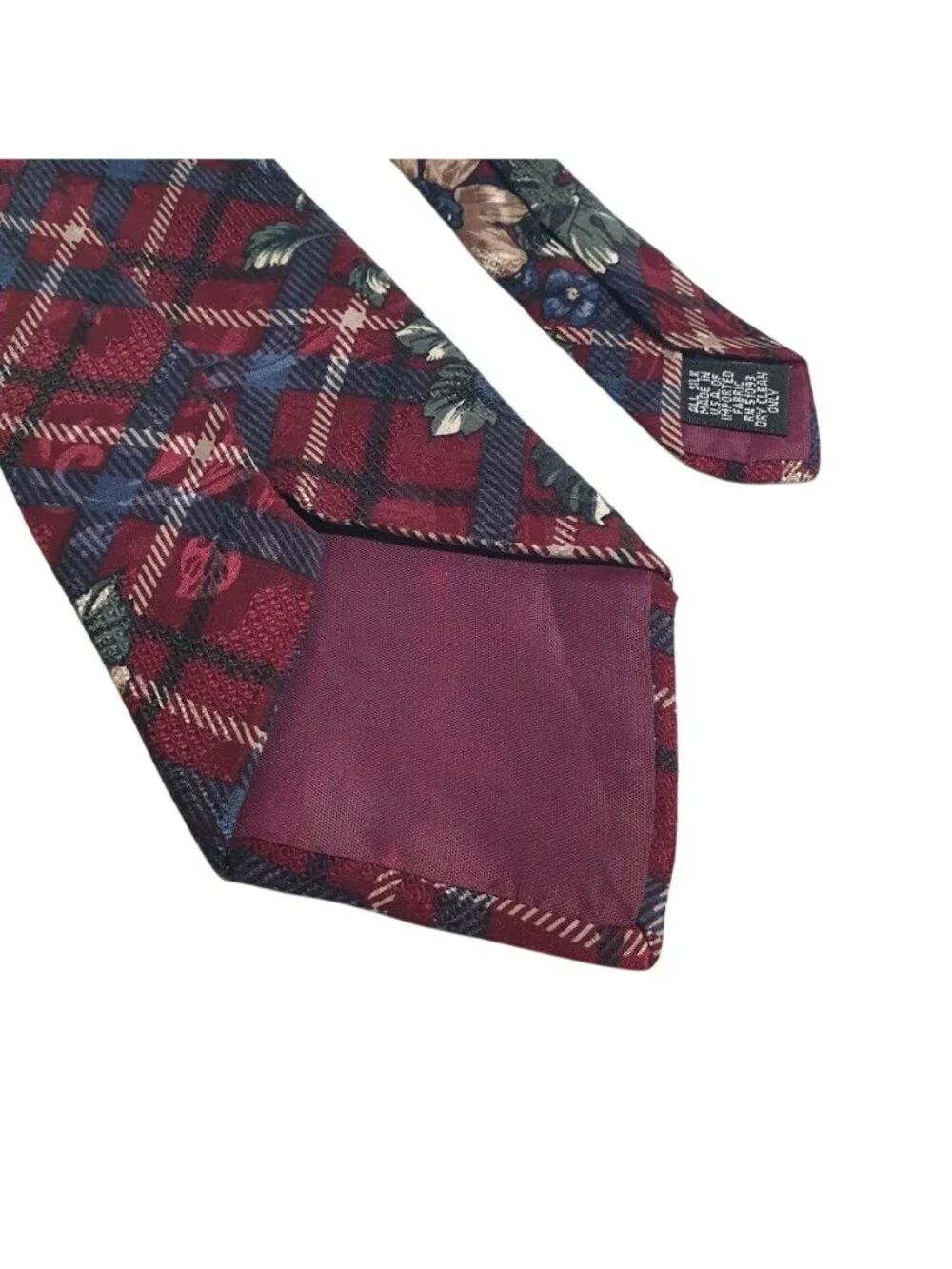 J T Beckett Mens Necktie Red Plaid Floral Motif Polyester Blend Vintage 58 x 3.5